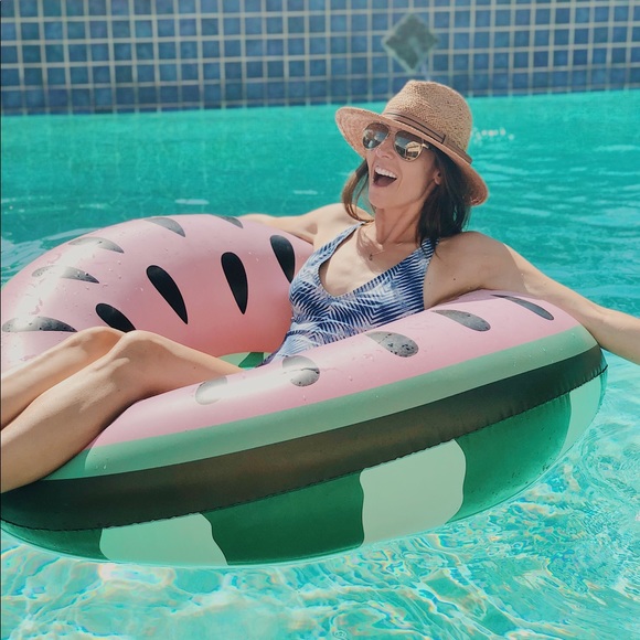 💕BOOKMARK MY CLOSET💕 - Picture 4 of 11